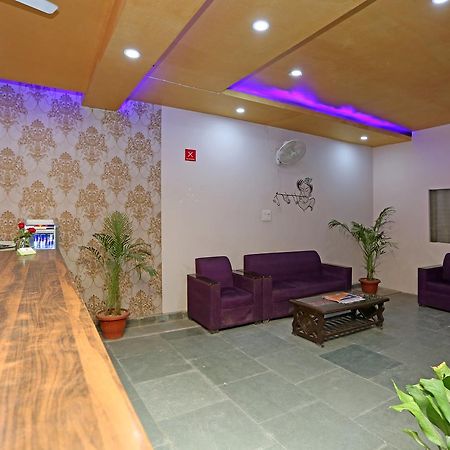 Hotel Avalon Új-Delhi Kültér fotó
