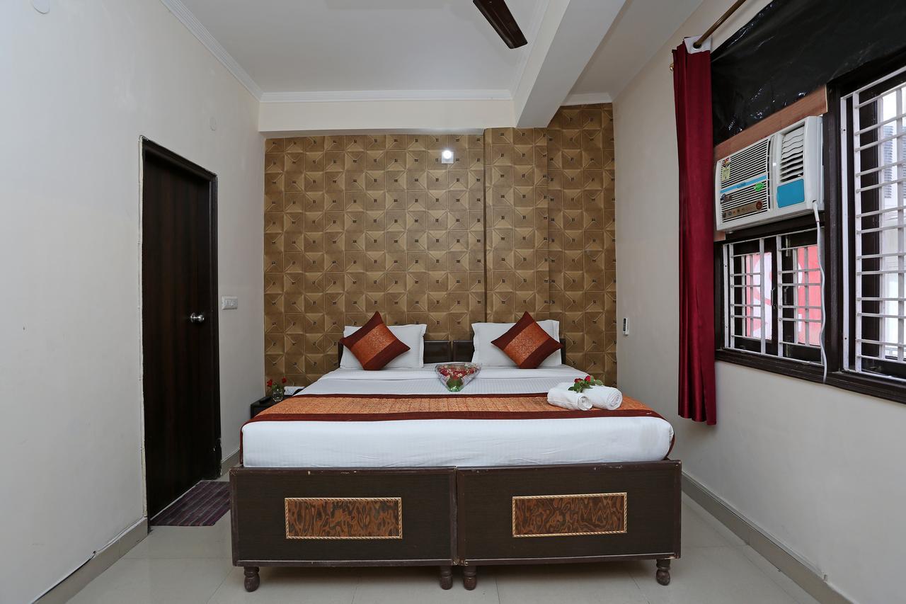 Hotel Avalon Új-Delhi Kültér fotó