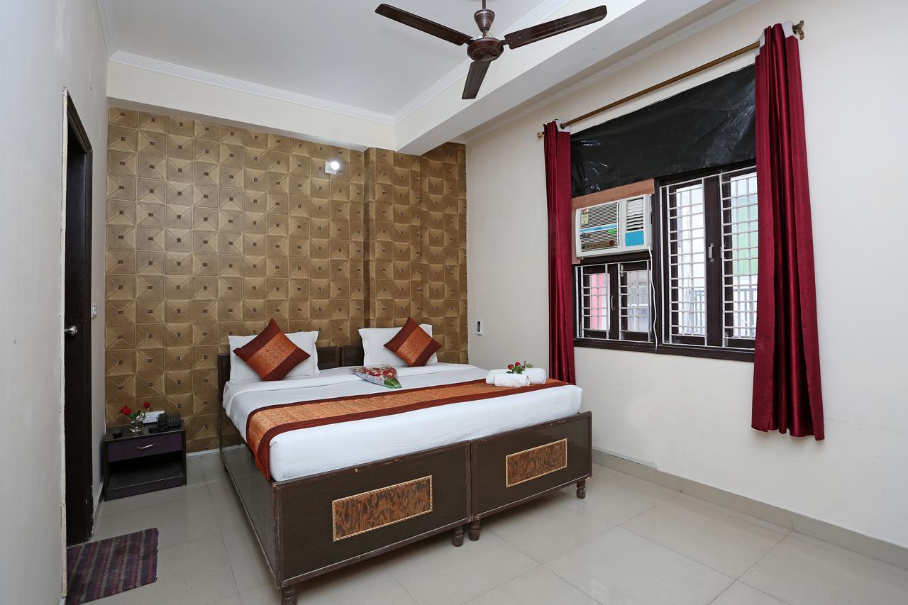 Hotel Avalon Új-Delhi Kültér fotó