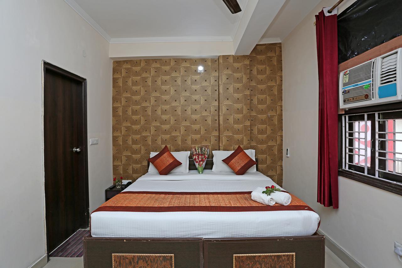 Hotel Avalon Új-Delhi Kültér fotó